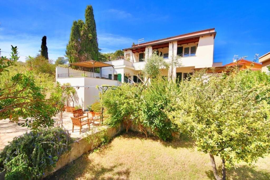 Villa Fatta Di Sogni Pula Zewnętrze zdjęcie